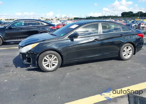 2013 Hyundai Sonata Gls z USA, uszkodzony, nr VIN 5NPEB4AC3DH631429